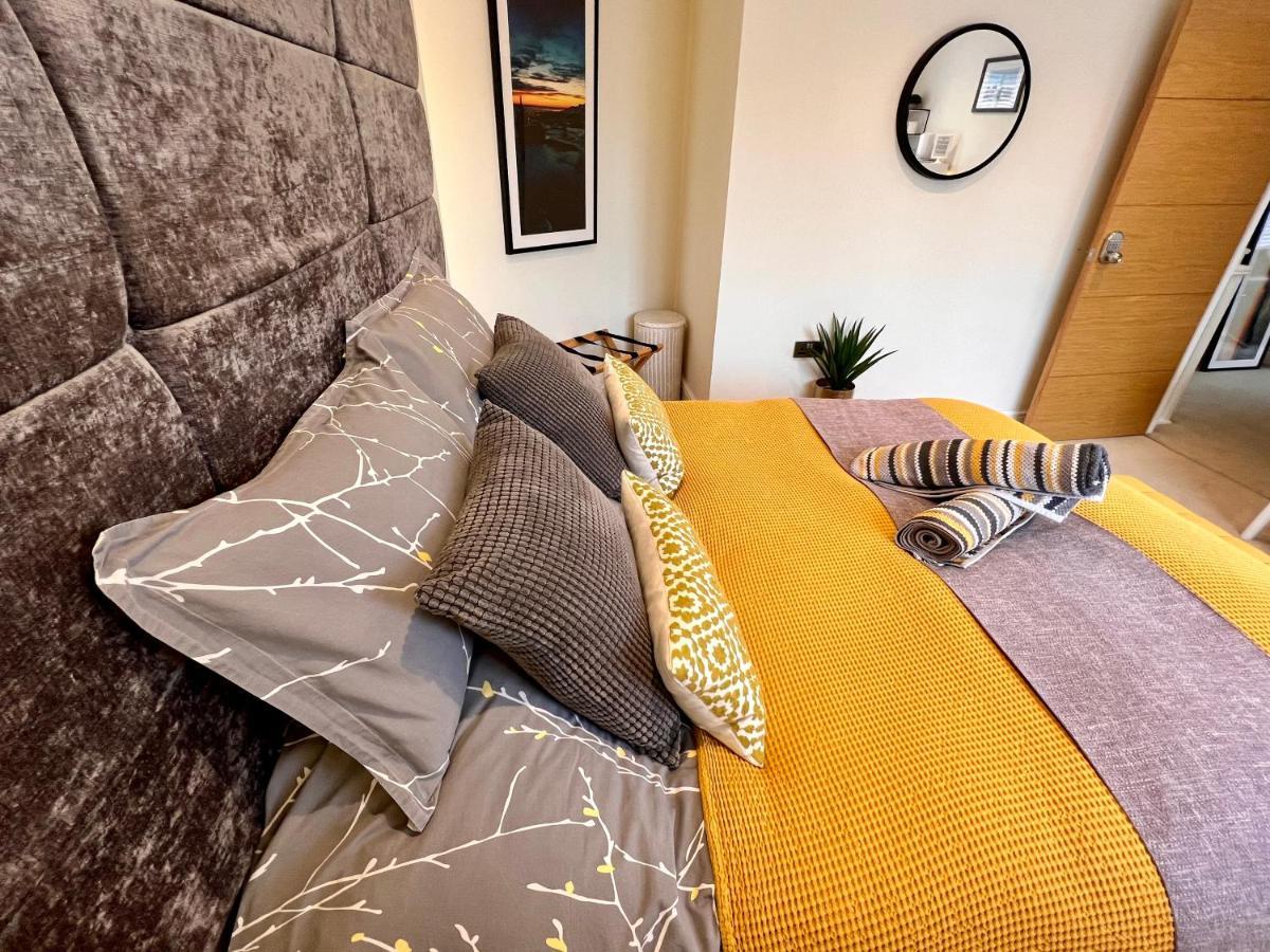 The Duplex Margate With Deck & Living Space Air Conditioning Buitenkant foto
