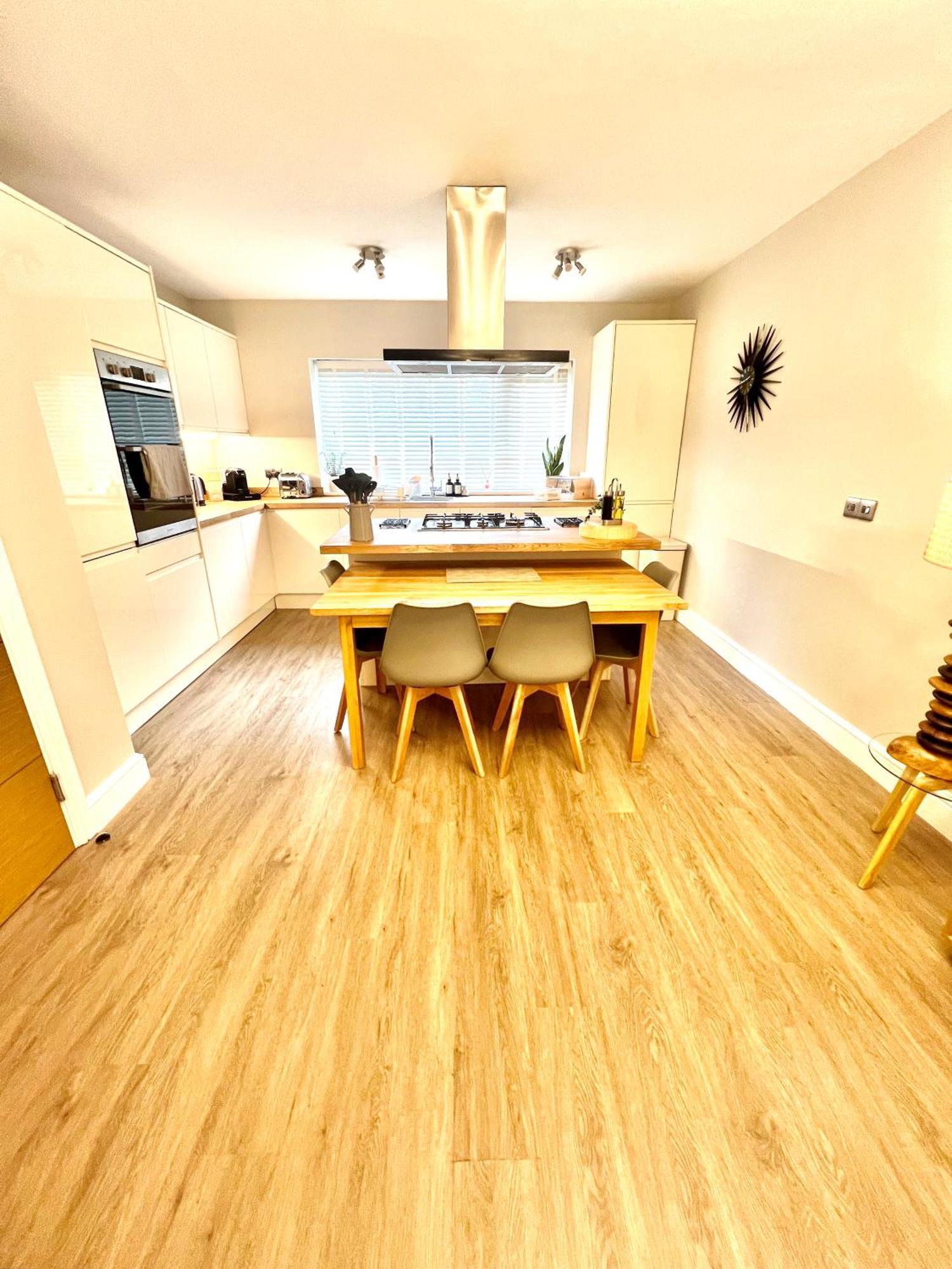 The Duplex Margate With Deck & Living Space Air Conditioning Buitenkant foto