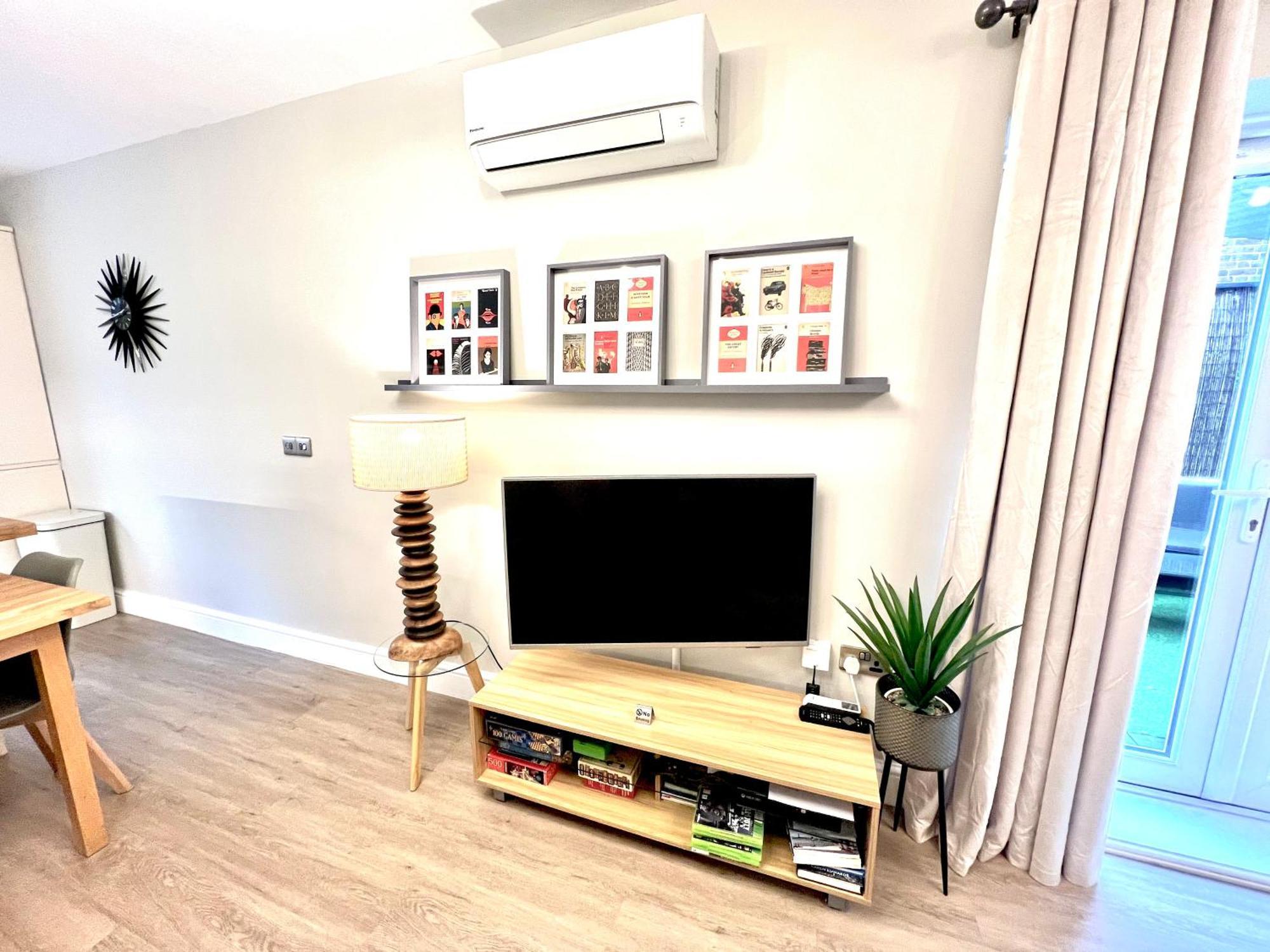 The Duplex Margate With Deck & Living Space Air Conditioning Buitenkant foto